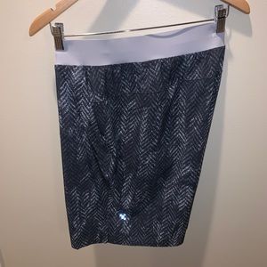 NWT lululemon T.H.E Short linerless 9”